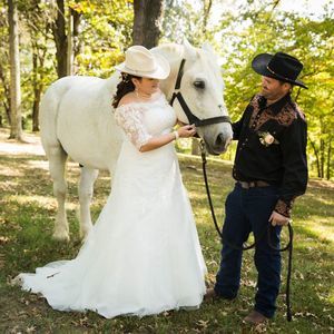 Meet your Posher, Lucy